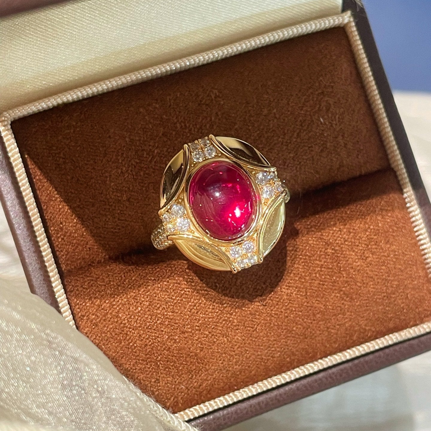 Vintage Ruby Cabochon Ring - floysun