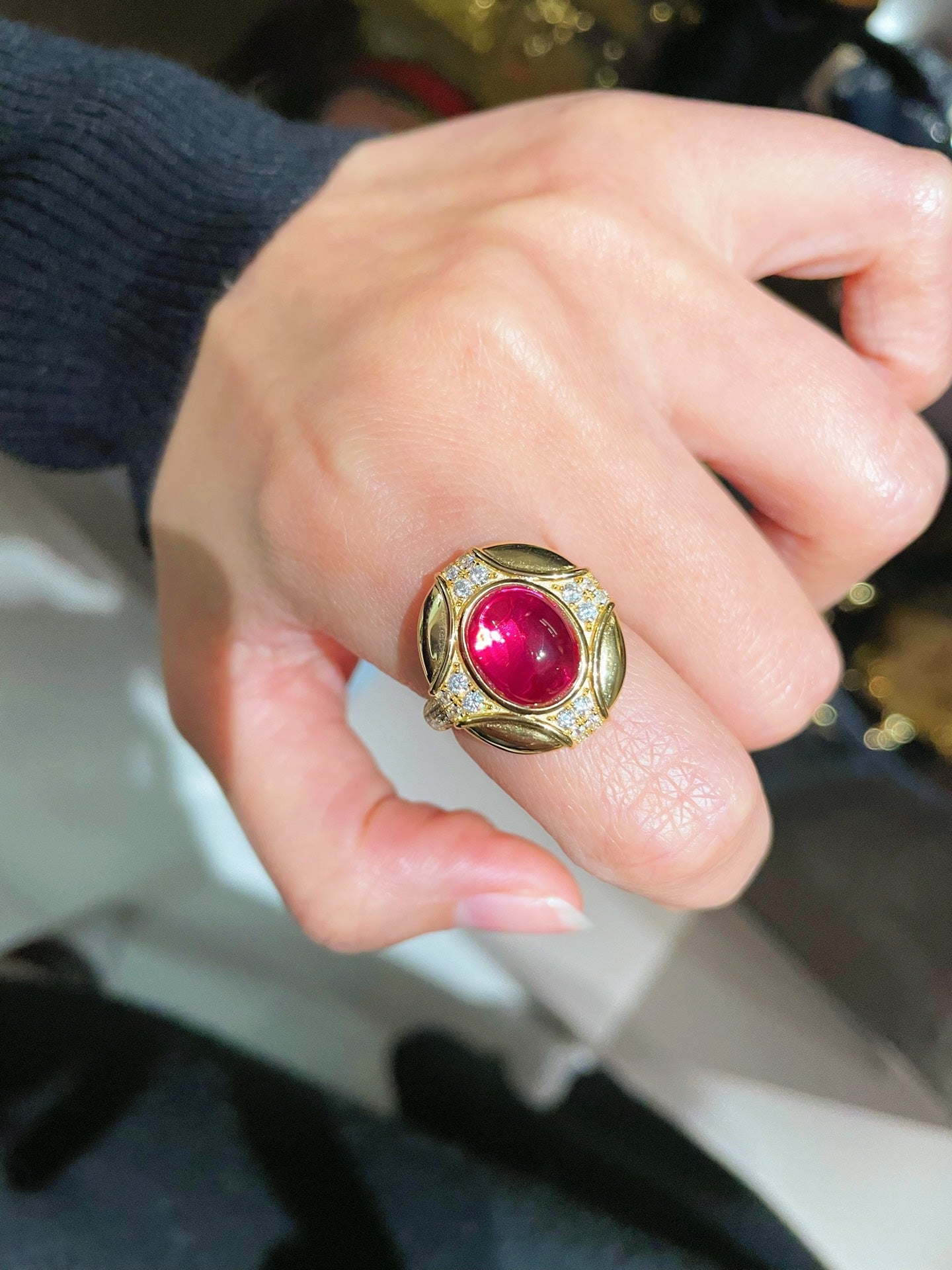 Vintage Ruby Cabochon Ring - floysun