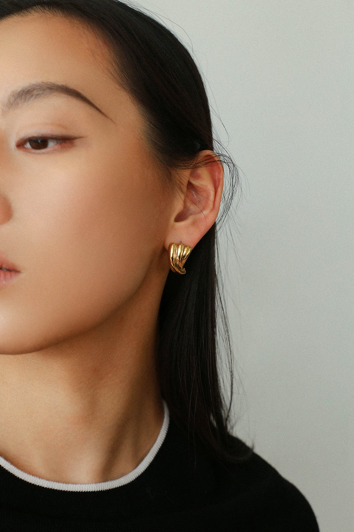 Vintage Spiral Wave Stud Earrings - floysun