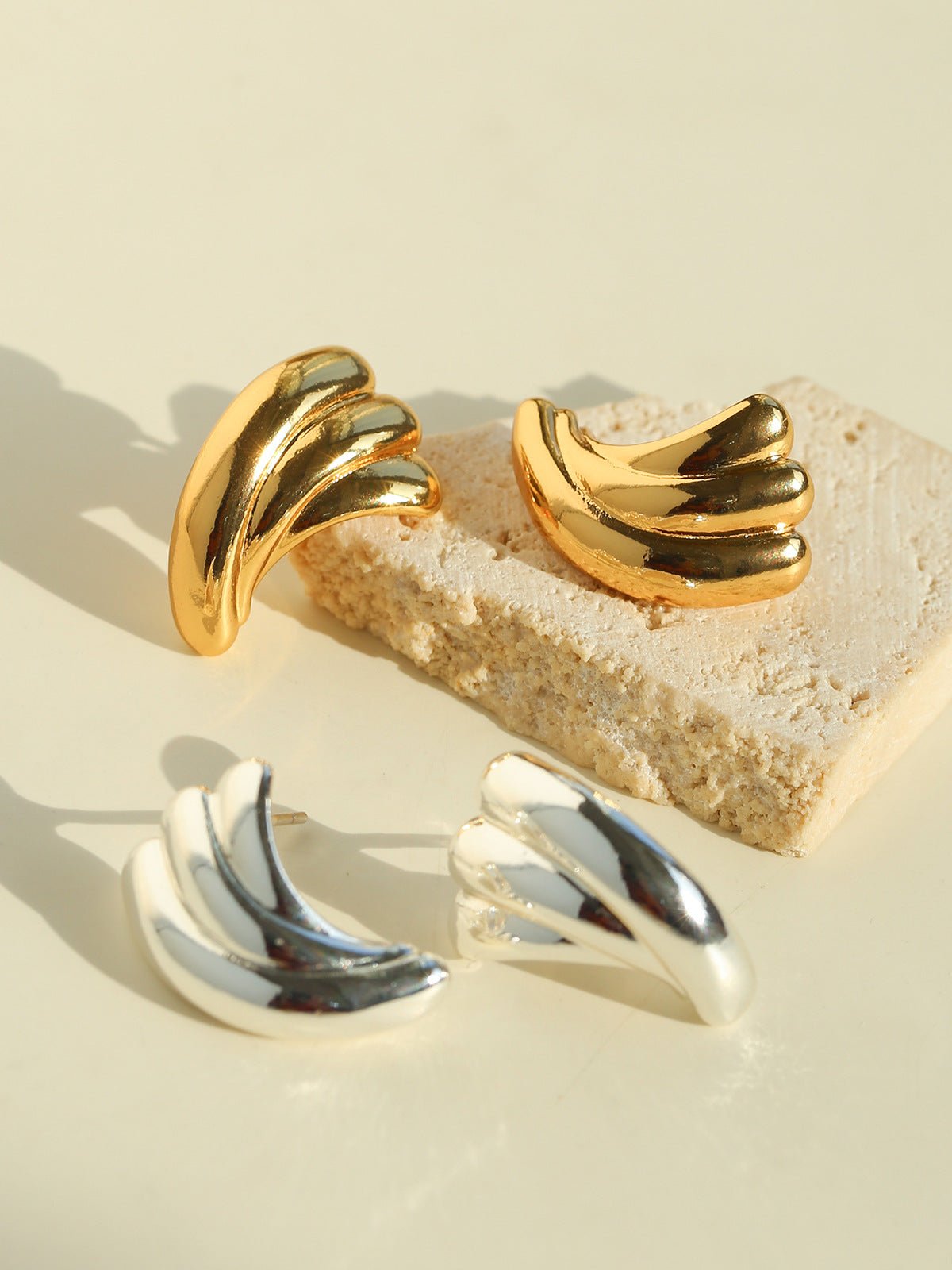 Vintage Spiral Wave Stud Earrings - floysun