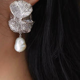 Vintage Textured Silver Ginkgo Earrings | Pearl & Black Onyx Drop Earrings - floysun