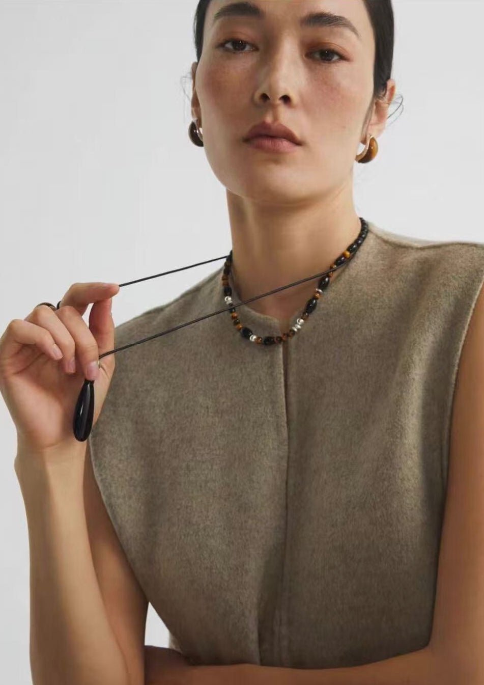 Vintage Tiger’s Eye & Black Agate Beaded Necklace - floysun
