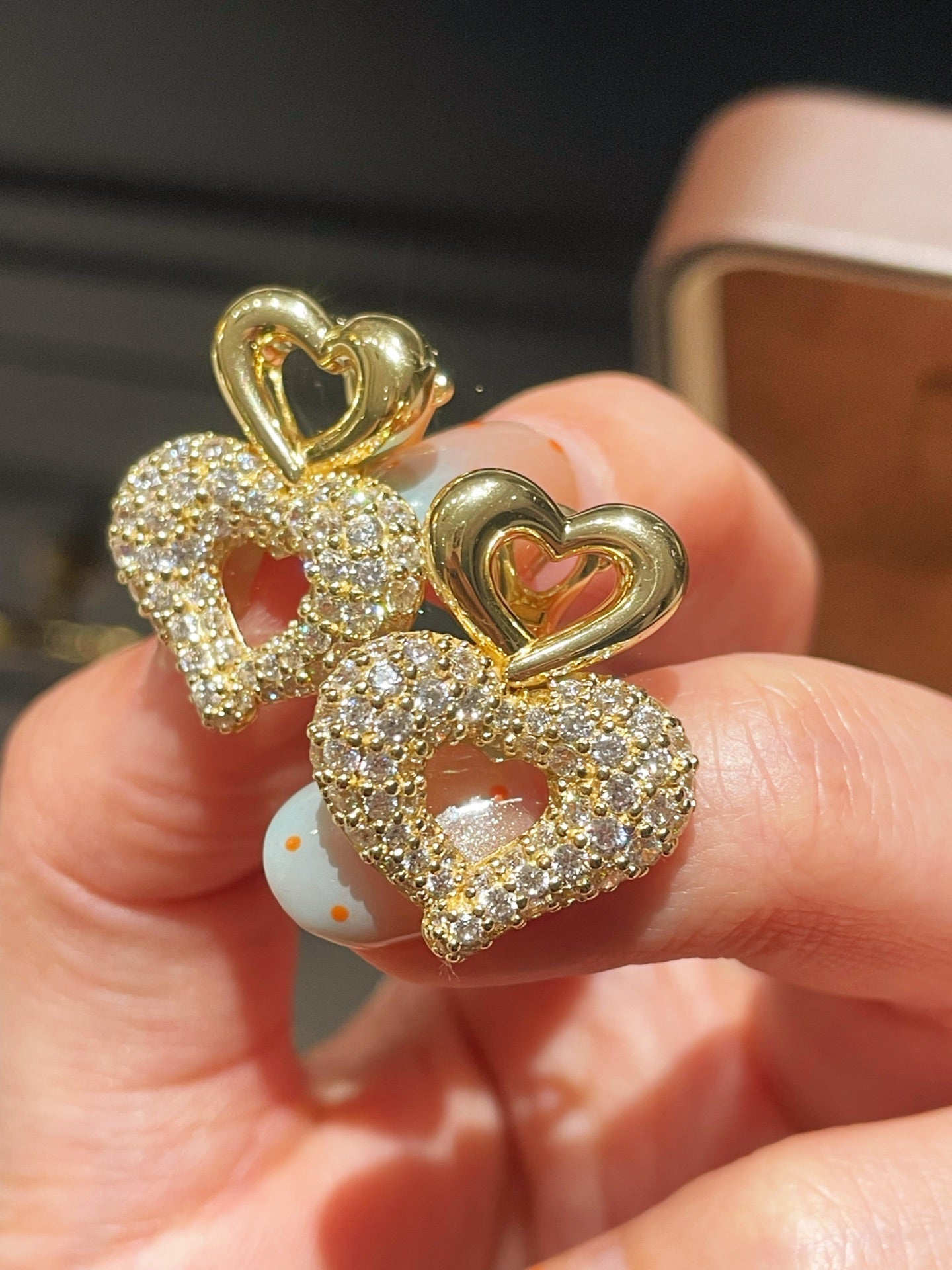 Vintage Two-tone Heart High Carbon Diamond Huggie Earrings - floysun