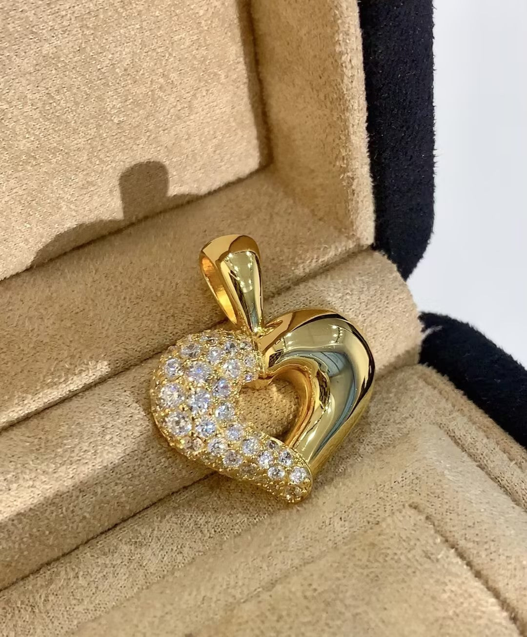 Vintage Two-tone Heart High Carbon Diamond Pendant Necklace - floysun