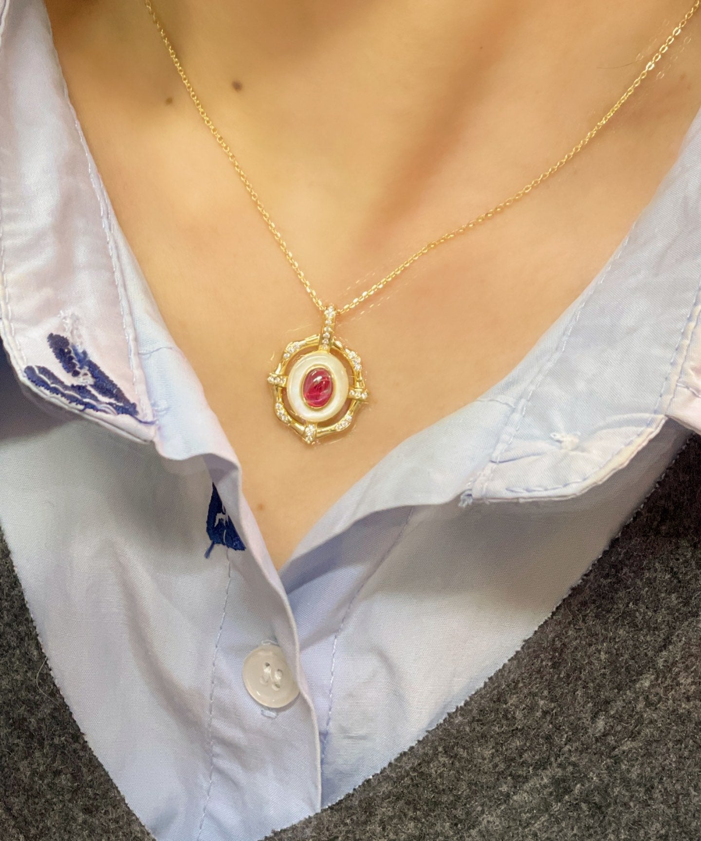 Vintage White Mother - of - Pearl & Ruby Necklace - floysun