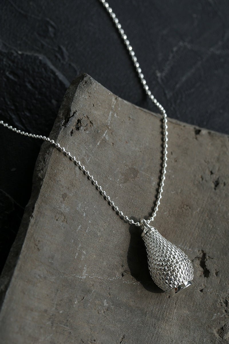 Vintage Woven Carafe Pendant Necklace - floysun