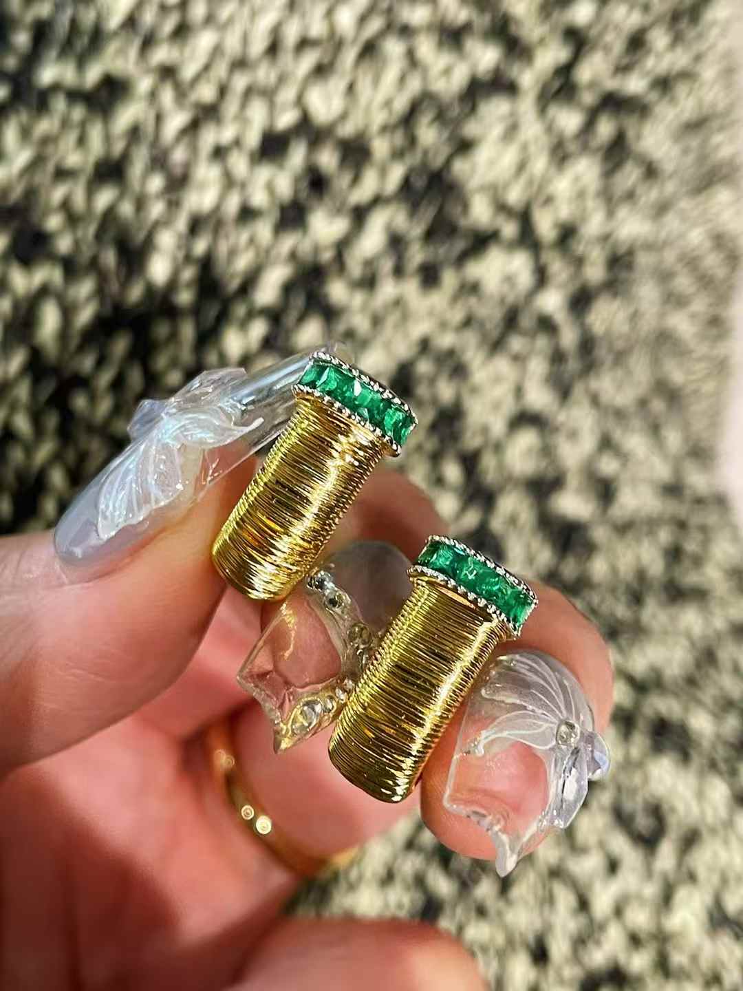 Vintage Wrapped Wire Emerald U-Shape Earrings - floysun