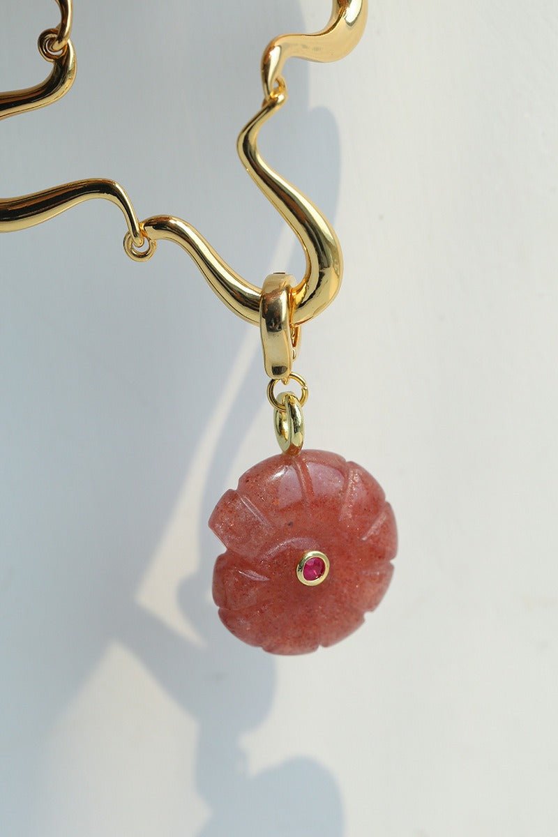 Wavy U-shaped Chain with Natural Stone Shell Charm Pendant Necklace - floysun