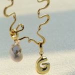 Wavy U-shaped Chain with Natural Stone Shell Charm Pendant Necklace - floysun