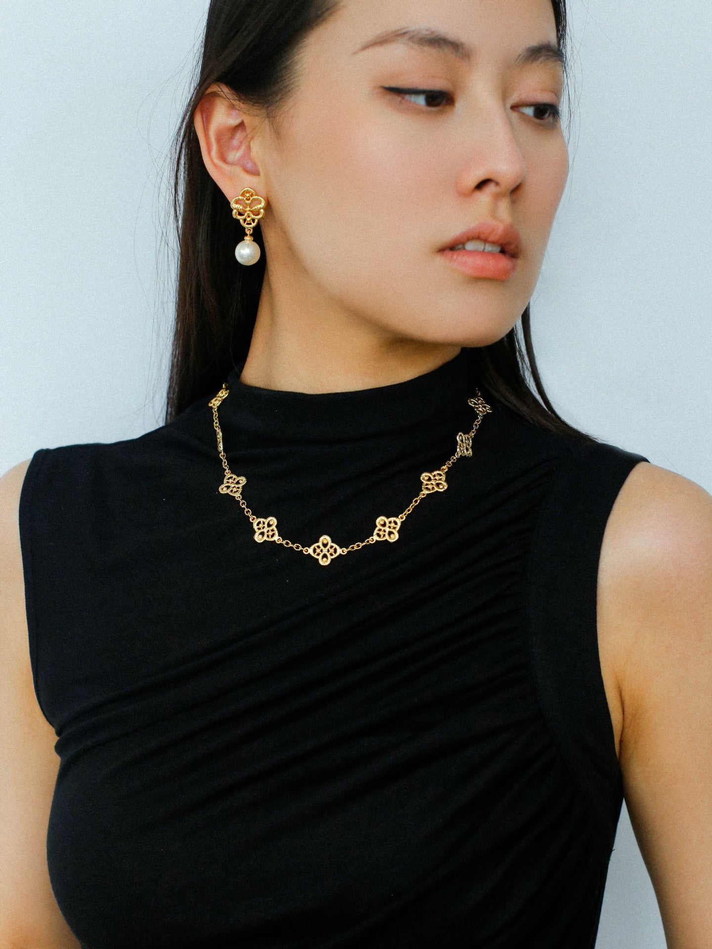 Whisper of Lace Bridal Pearl Earrings - Gold - floysun