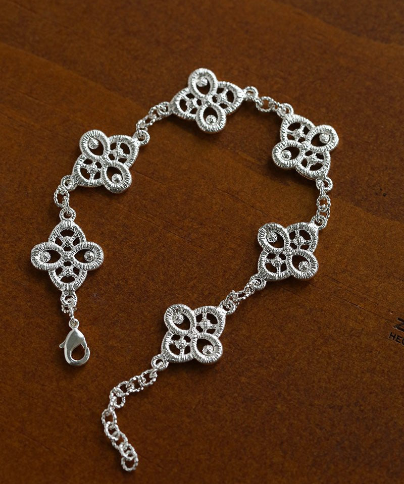 Whisper of Lace Embroidered Floral Bracelet - Silver - floysun