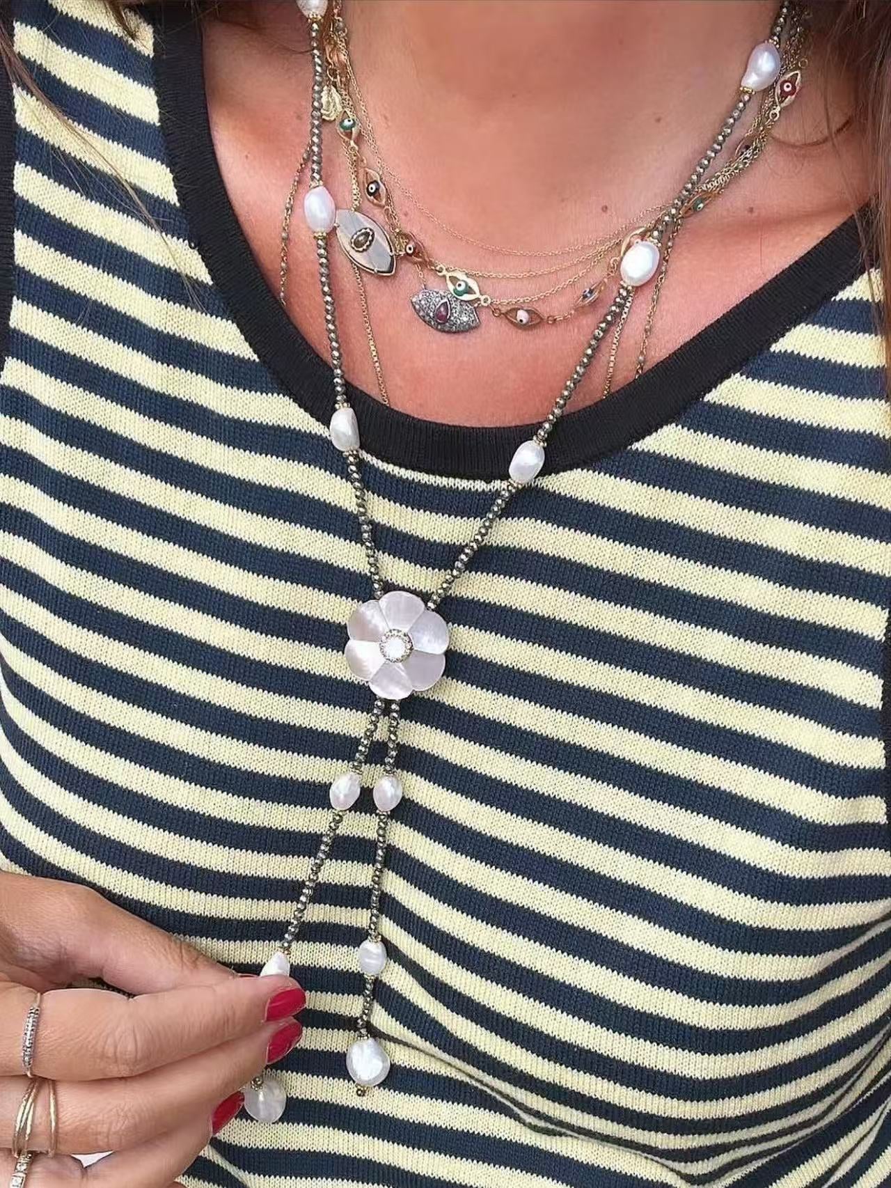 White Mother - of - Pearl Flower Y Necklace with Gold Ore & Pearls - floysun