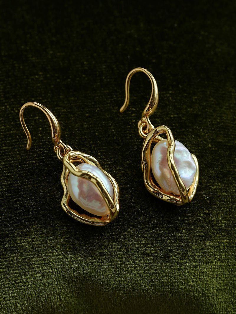 Wrapped Gold Frame Natural Baroque Pearl Drop Earrings - floysun
