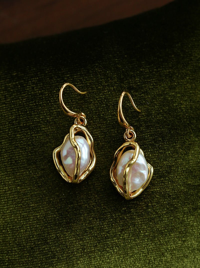 Wrapped Gold Frame Natural Baroque Pearl Drop Earrings - floysun