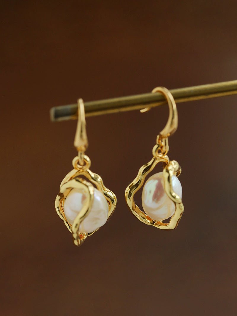 Wrapped Gold Frame Natural Baroque Pearl Drop Earrings - floysun
