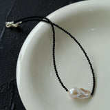 Minimalist Modern Baroque Pearl Black Onyx Beaded Necklace