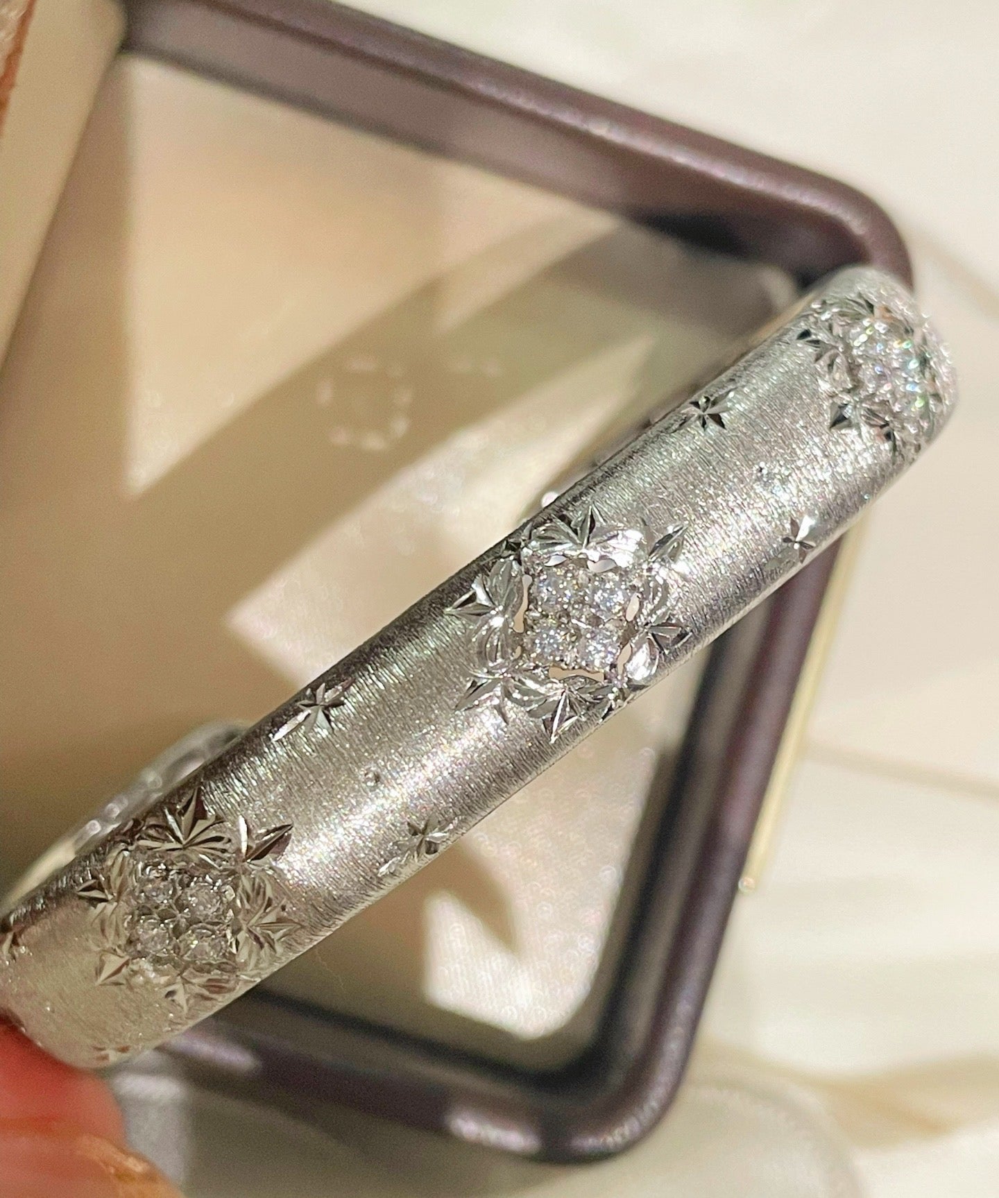 Clover Brushed Pavé Bangle