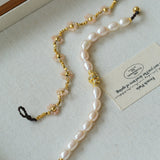 Elegant Natural Pearl Bracelet with Gold & Diamond Accents