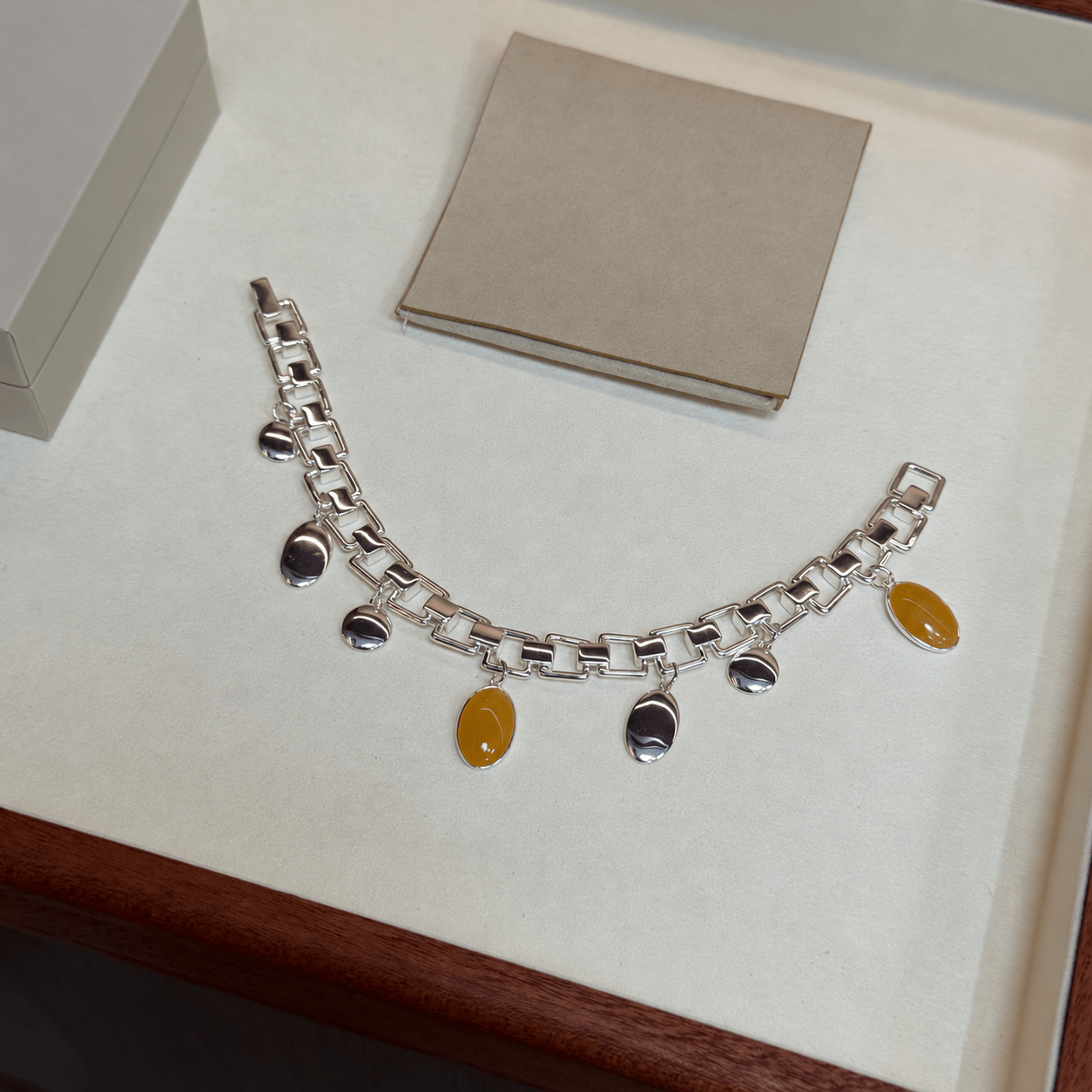 Yellow Jade Geometric Link Charm Bracelet - floysun