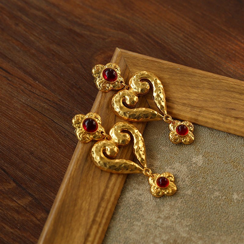 Antique Geometric Heart Red Crystals Dangle Earrings - floysun