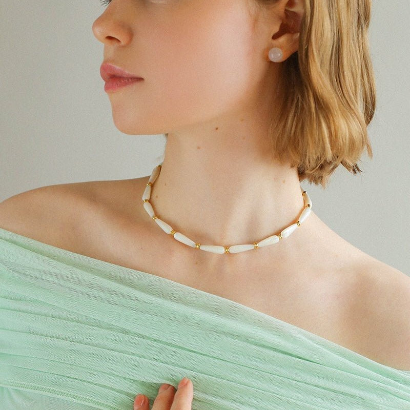 Artisanal White Mother-of-Pearl Beaded Necklace - floysun