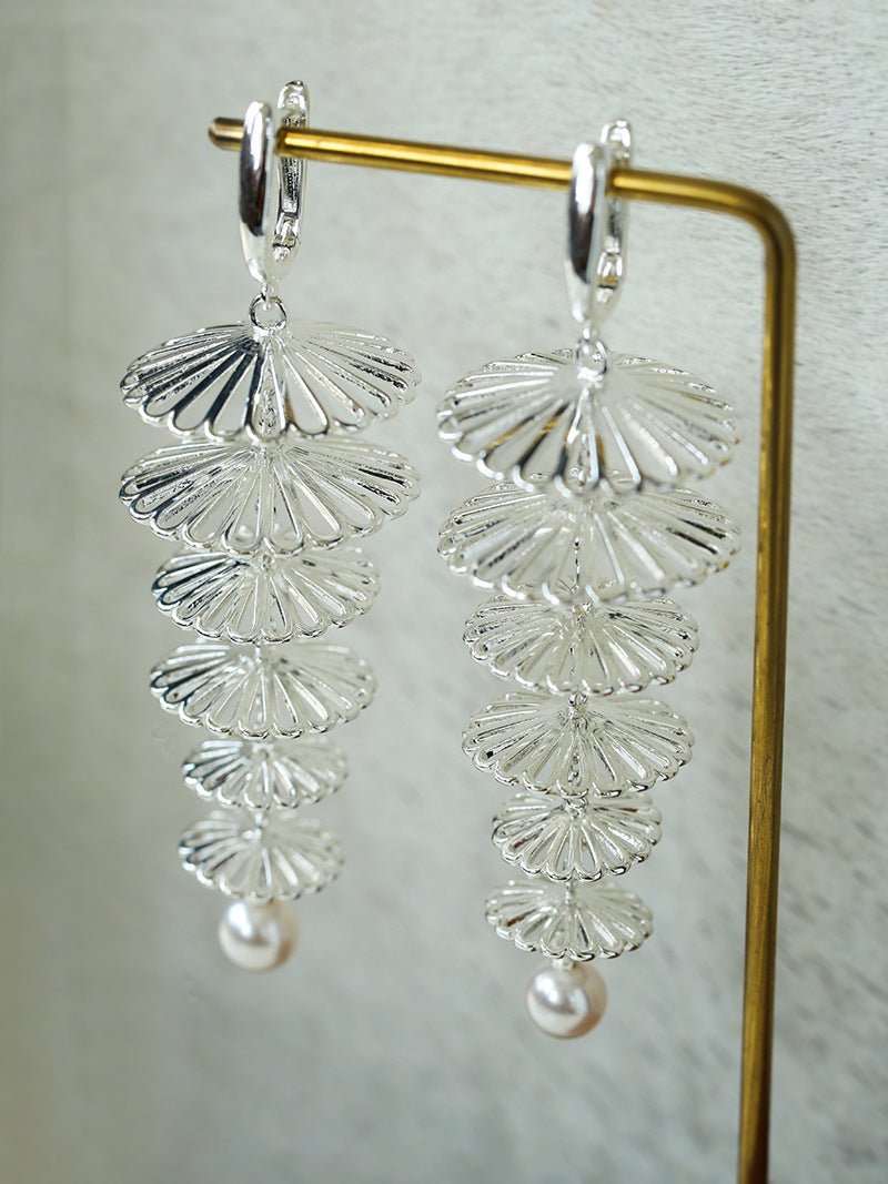 Chinese Style Pine Branch Hollow Earring - floysun