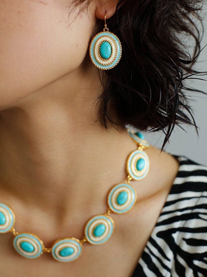 French Exotic Elegance: Blue-White Enamel Natural Stone Necklace - floysun