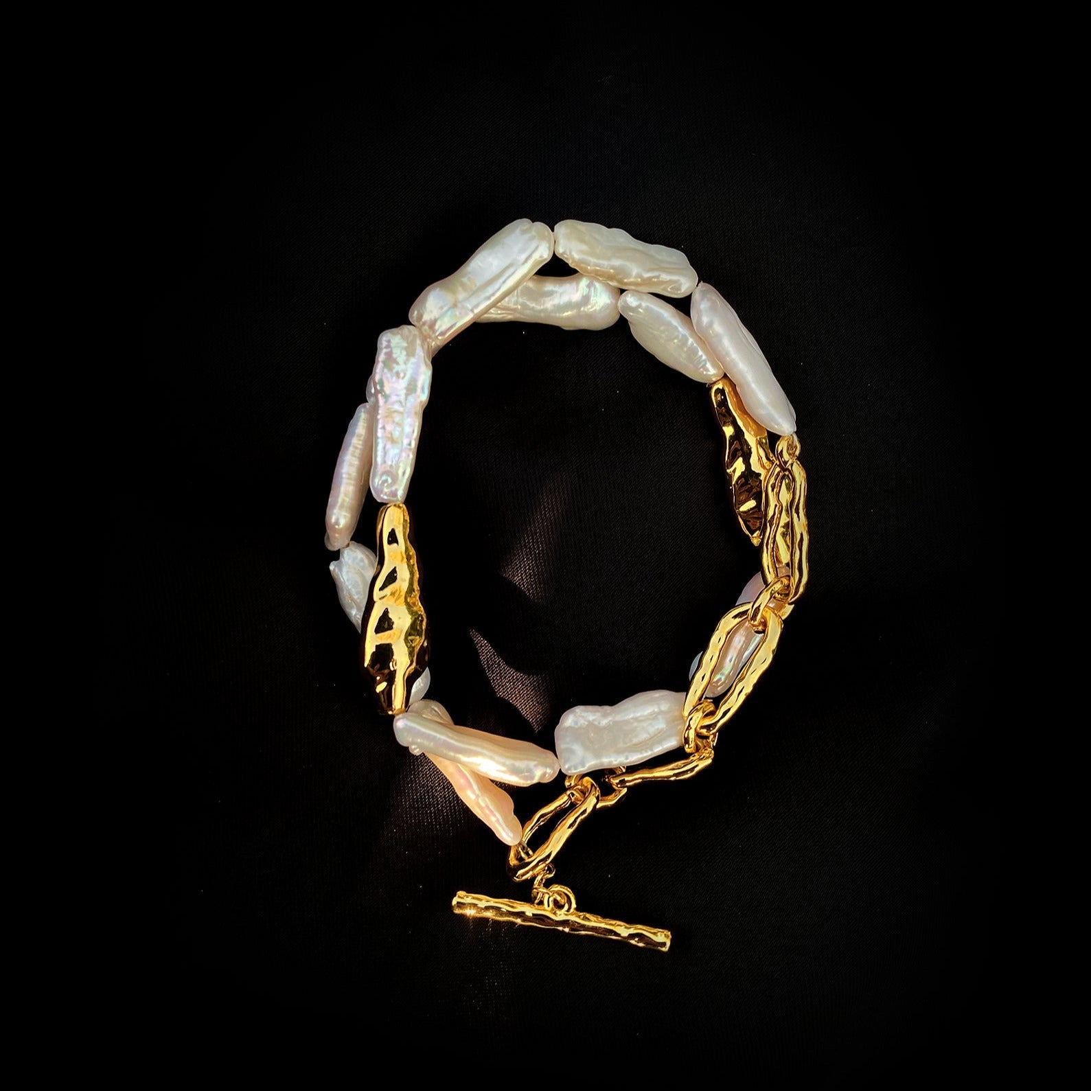 Golden Harmony Baroque Pearl Collar Necklace - floysun