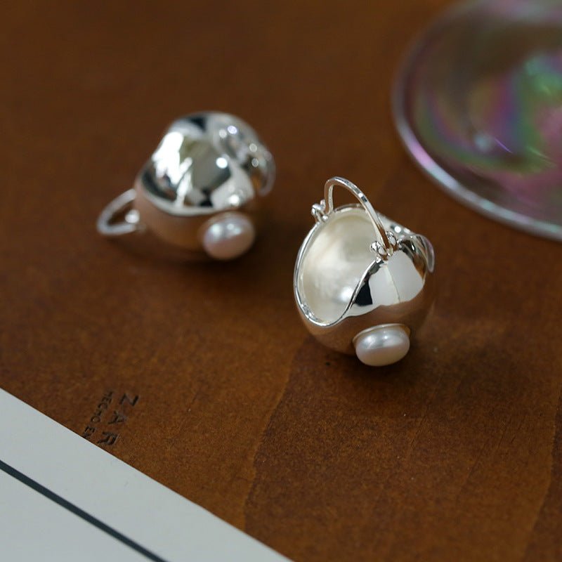 Minimalist Spherical Earrings with Natural Pearl Accents - floysun