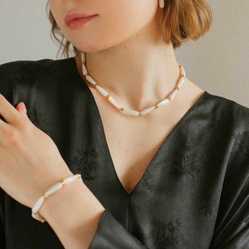 Natural Mother of Pearl Elegance – Beaded Patchwork Bracelet - floysun