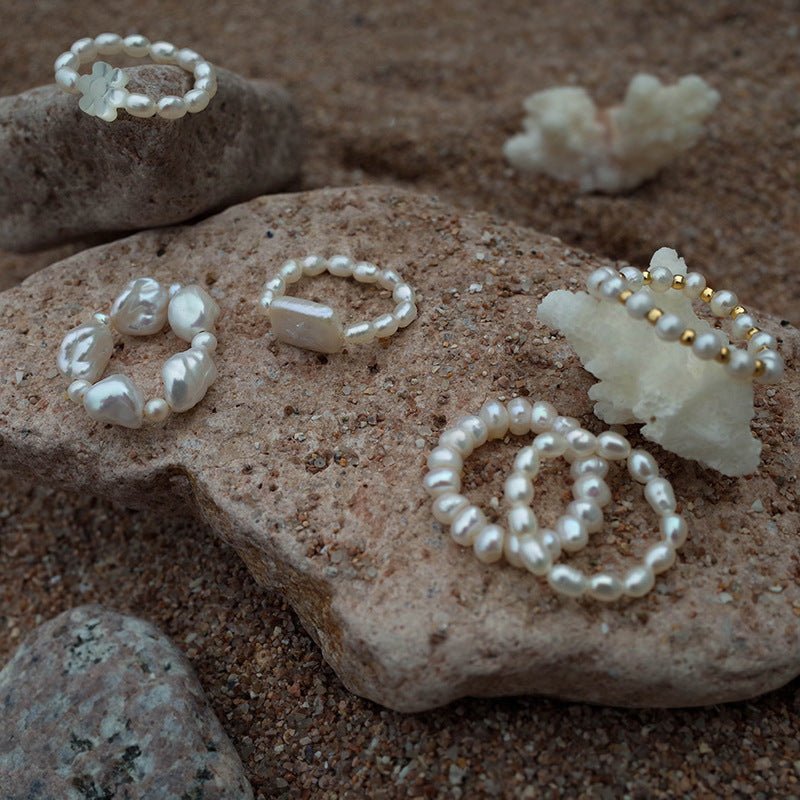 Overlapping Irregular Pearl Ring B - floysun