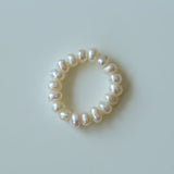Overlapping Irregular Pearl Ring B - floysun