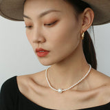 Retro Baroque Pearl Sweater Chain Necklace