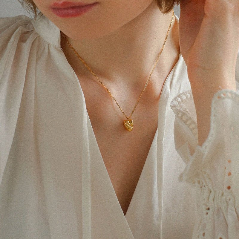S925 Silver Irregular Small Love Pendant Necklace - floysun
