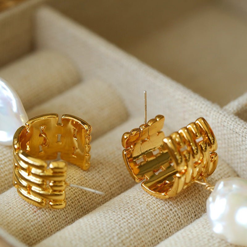 Simple C-shaped Watchband Baroque Pearl Earrings - floysun