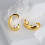 Simple Curved Moon Pearl Earrings