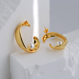 Simple Curved Moon Pearl Earrings