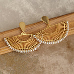 Vintage Frosted Gold Braided Pearl Fan Earrings - floysun