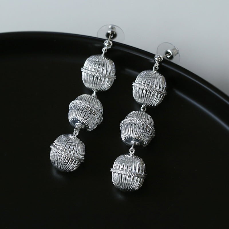 Vintage Hollow Lantern Earrings - floysun