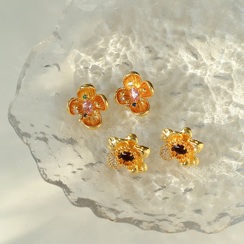 Vintage Zircon Diamond Three-dimensional Flowers Earrings - floysun