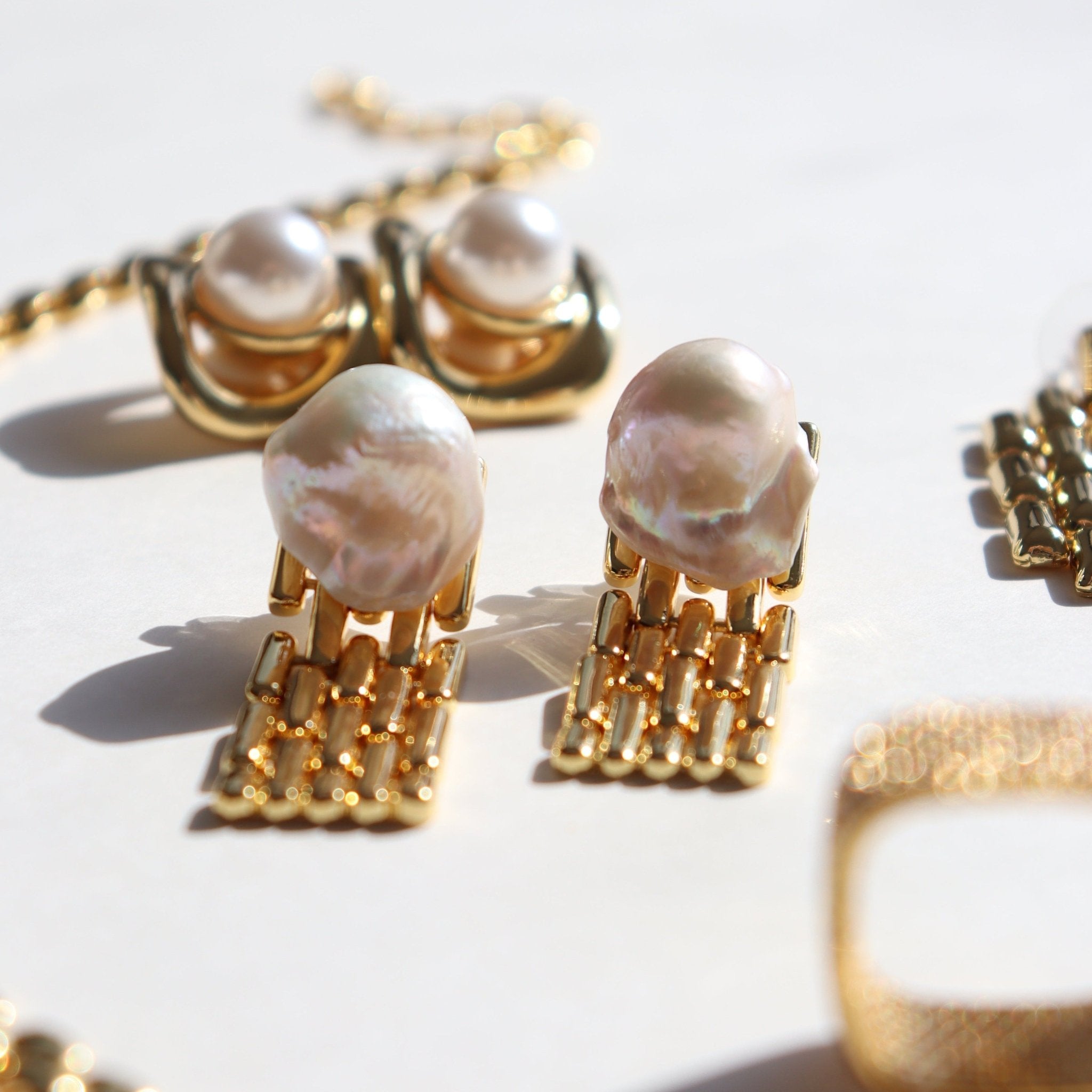 Wide Chain Baroque Pearl Earrings - floysun